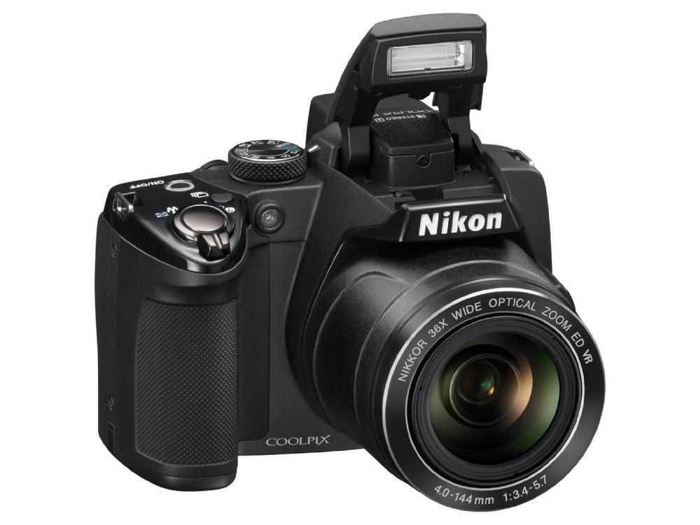 P500｜NikonデジタルカメラCOOLPIX ブラック 1210万画素 裏面