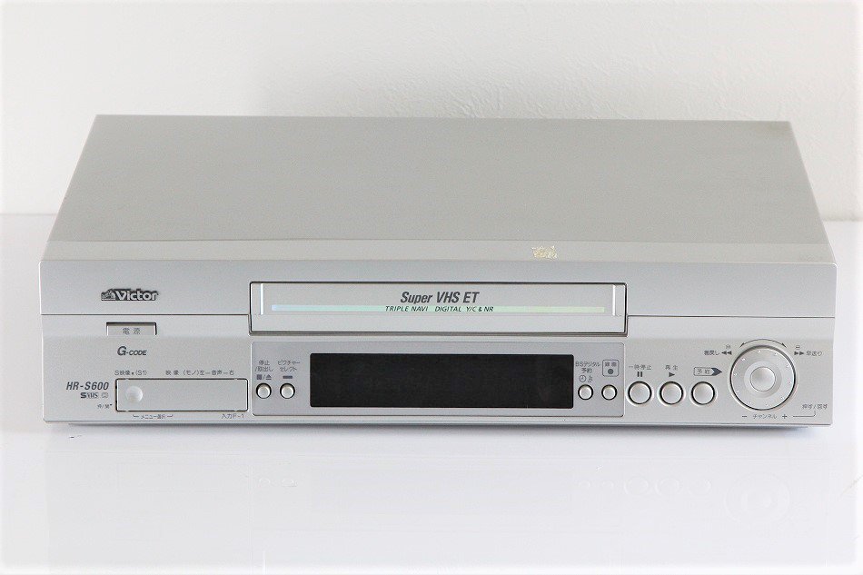 Victor 超高画質W-VHSビデオデッキ HR-20000中古品の為汚れや傷が目立ちます