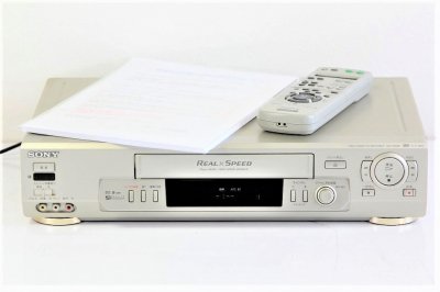 SONY VHSビデオデッキ ソニー SLV-R550 【中古整備品】