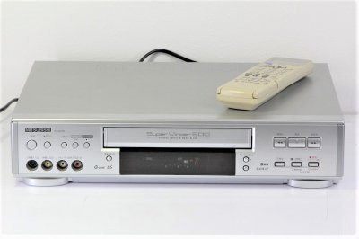 S-VHS｜ビデオデッキ 整備済み中古品｜サンクス電機｜中古オーディオビジュアル 修理販売店