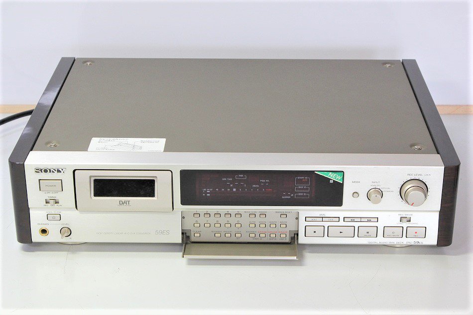 SONY DTC-59ES DATデッキ シルバー 音響機器 オーディオ ソニー