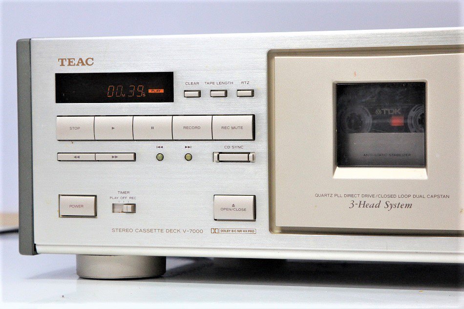 よろしくお願いいたしますTEAC V-7000 カセットデッキ