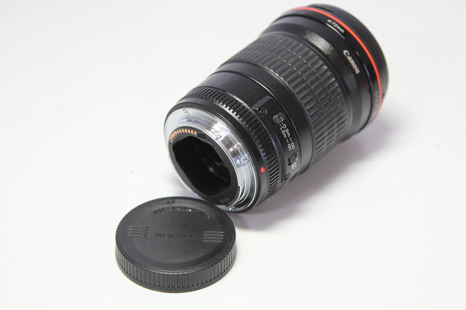 EF135mm F2L USM｜Canon 単焦点望遠レンズ フルサイズ対応｜中古品 