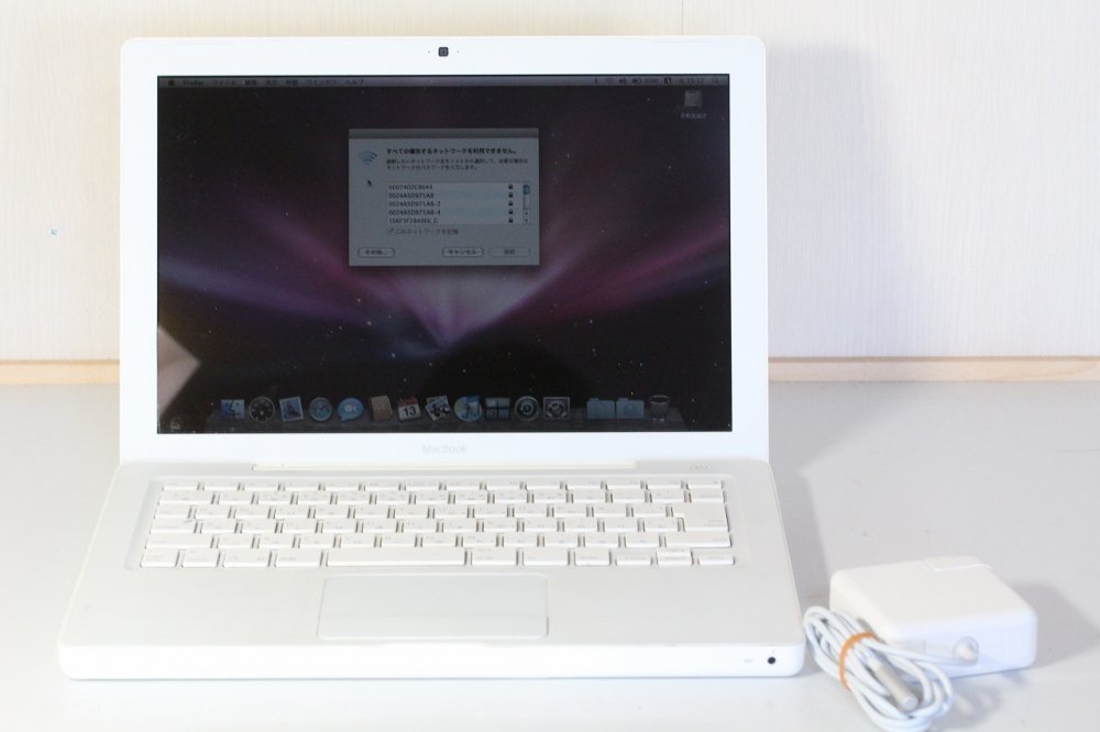 MA255J/A｜Apple MacBook 13.3インチ 2GHz Intel Core Duo/512MB