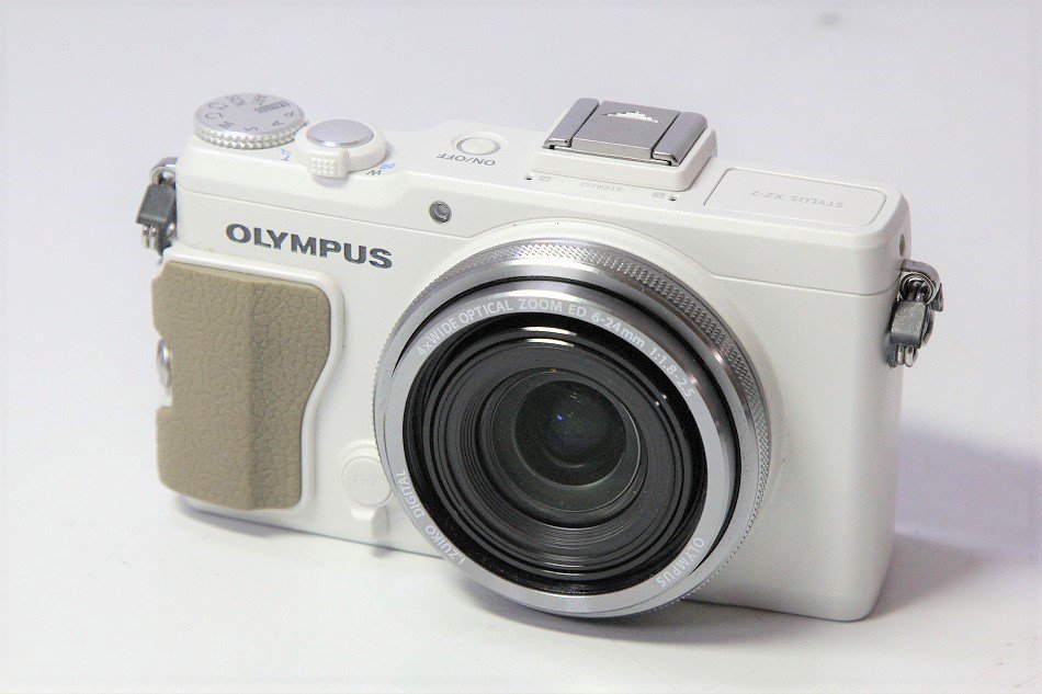 XZ-2 white｜OLYMPUS デジタルカメラ STYLUS XZ-2 1200万画素 裏面照射