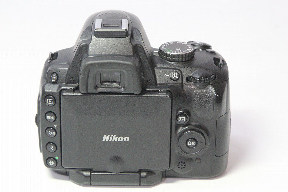 Nikon デジタル一眼レフカメラ D5000 ボディ D5000 - その他カメラ