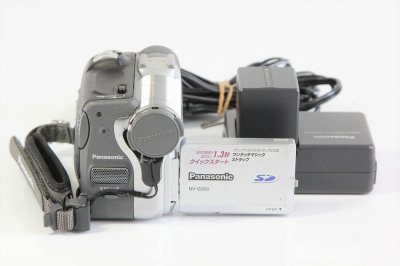 Panasonic NV-GS50K-S デジタルビデオカメラ 【中古品】
