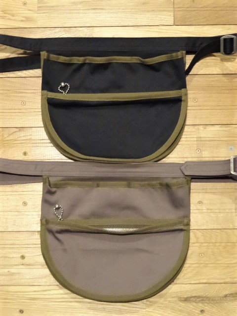 JOHN GLUCKOW ”Keep Safe” POUCH 2色 - OLD STAND UP