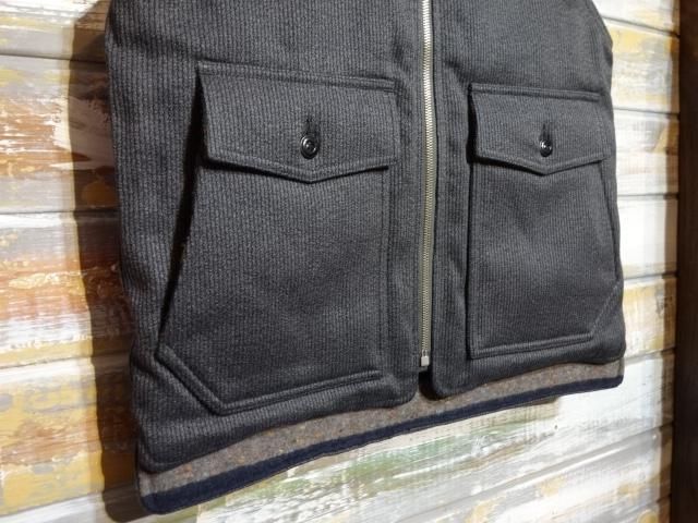 本革日本製 TROPHY CLOTHING - SUEDE STORM VEST TROPHY CLOTHING ”COVERT PIQUE STORM VEST”（GRAY） - OLD STAND UP