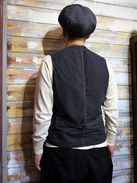 FREEWHEELERS ”TRACKWALKER VEST”（BLACK WABASH