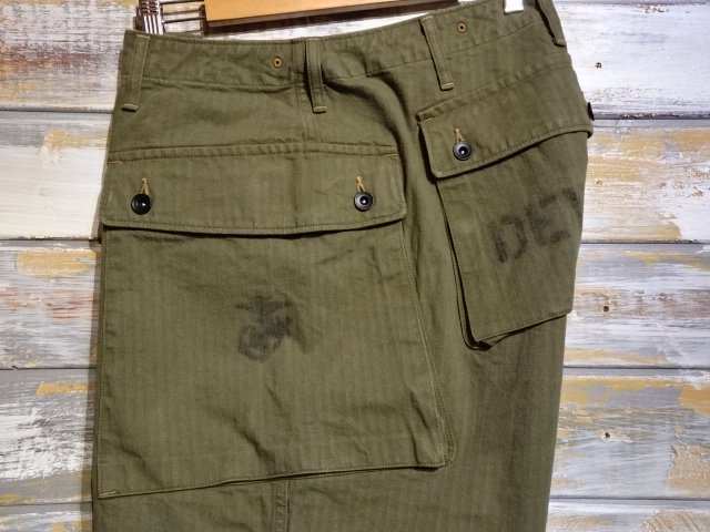 FREEWHEELERS ”U.S.M.C DEVIL DOG” M-1944 TROUSERS（OLIVE） - OLD