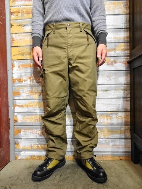 FREEWHEELERS ”ALL AROUNDER GEN-2” ADVANCED MISSION PANTS （KHAKI） - OLD  STAND UP