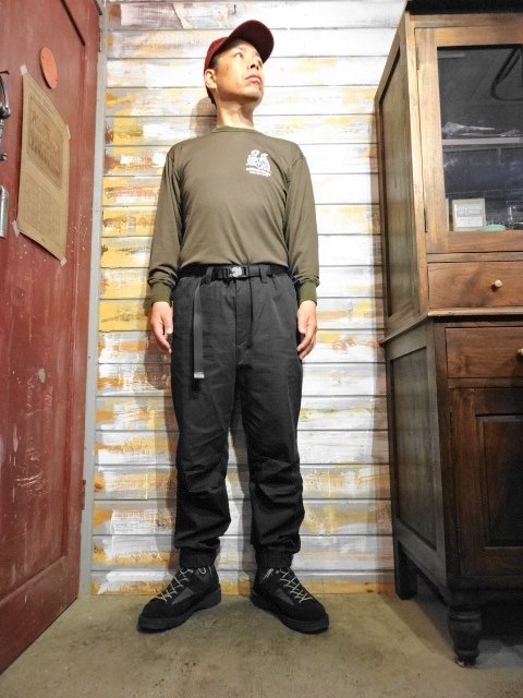 FREEWHEELERS ”HEADWIND” TREKKING PANTS（BLACK） - OLD STAND UP
