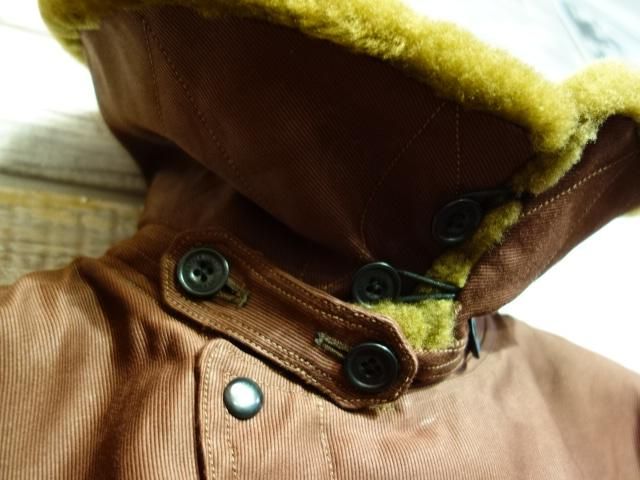 美品　フリーホイーラーズ　ギルモア　レッドライオン 美品 フリーホイーラーズ ギルモア レッドライオン