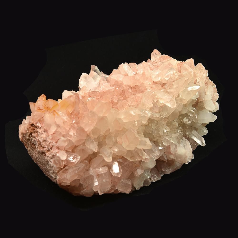 マニカラン産 ヒマラヤ水晶クラスター 384g ヒマラヤ・マニカラン産「水晶クラスター」（ピンク） 超大型