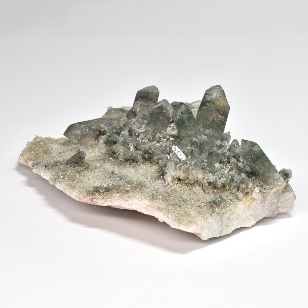 緑泥石入りヒマラヤ水晶クラスター 200g #NB083 - プレミアム天然石