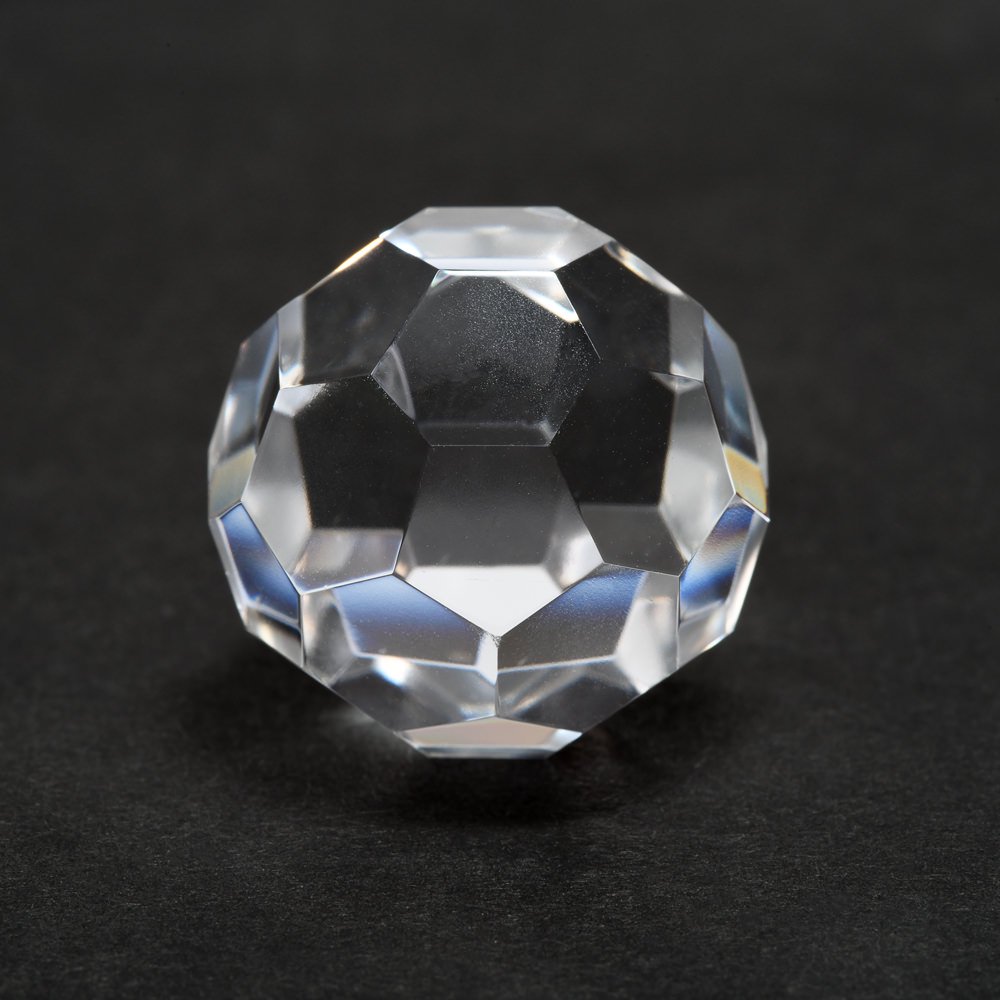天然水晶 バッキーボール 25mm #NK096 - プレミアム天然石専門店 