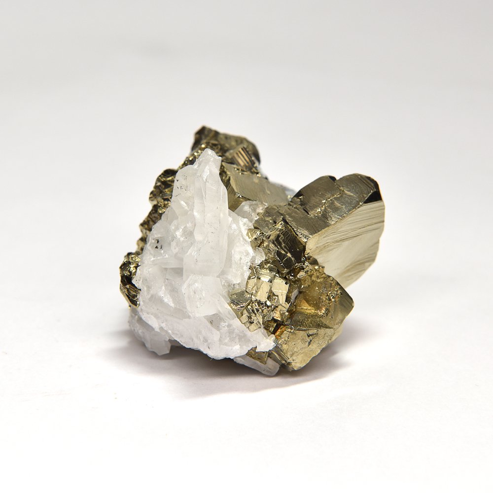 パイライト（水晶共生鉱） 原石 44x54x35mm #NH112 - プレミアム天然石