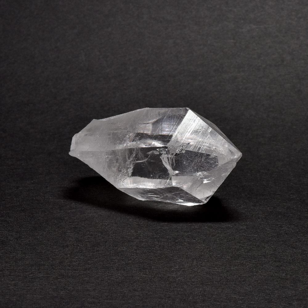 インド・マニハール産] ヒマラヤ水晶 ポイント 54x29.5x25mm 50g