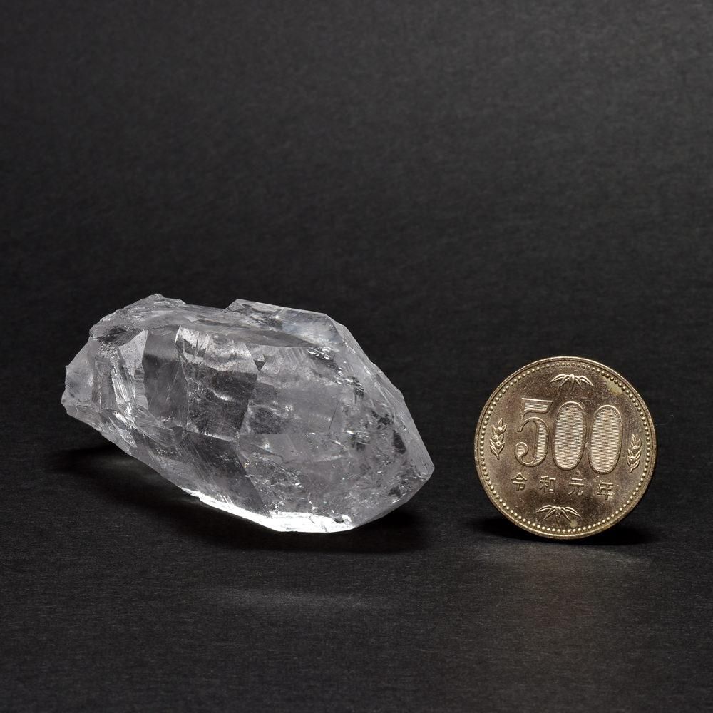 インド　マニハール水晶ポイント　1492g ヒマラヤ水晶　美しい　天然石 インド マニハール水晶ポイント 1492g ヒマラヤ水晶 美しい 天然石
