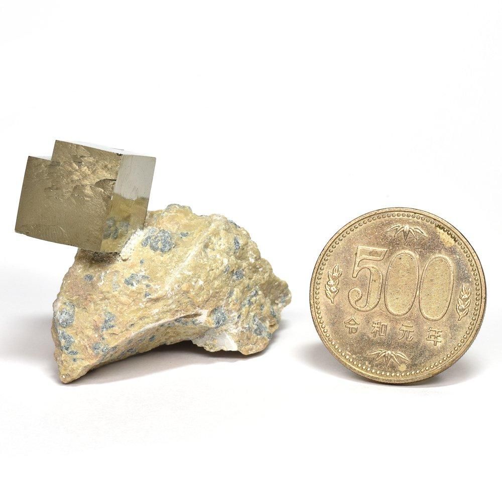 パイライト原石（母岩付き） パイライト母岩付 | 原石 | Crystals by Purely