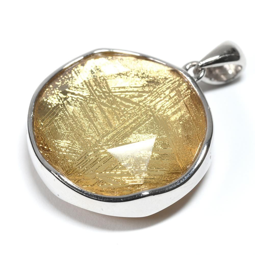 鉄隕石 ムオニナルスタ隕石（ゴールド）ペンダントトップ 20mm #QK329