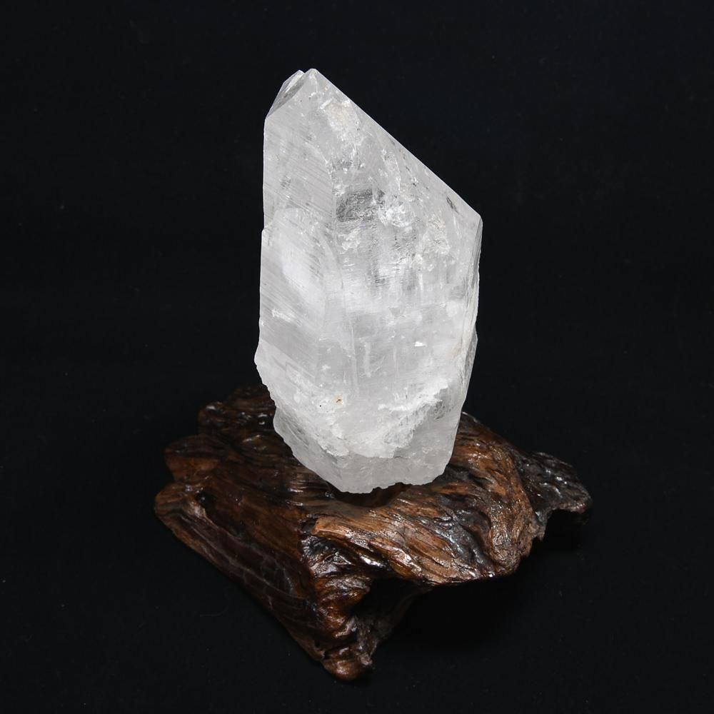 パールヴァティ渓谷産ヒマラヤ水晶ポイント 1.25kg 屋久杉台座付