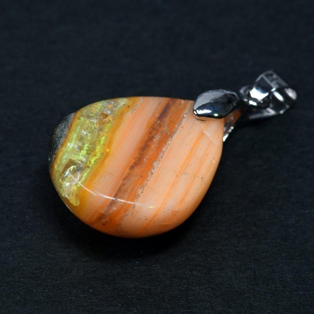 北海道然別湖産オパール ペンダントトップ 19x15mm #RE402