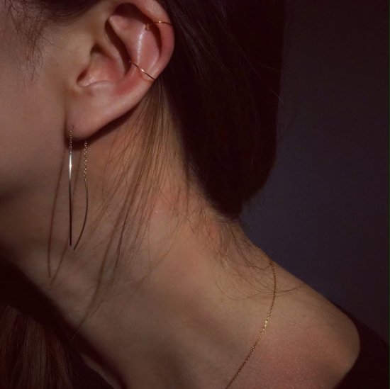 10k curve earrings
