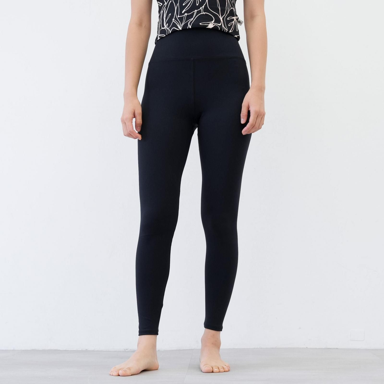 ムーンレギンス ブラック