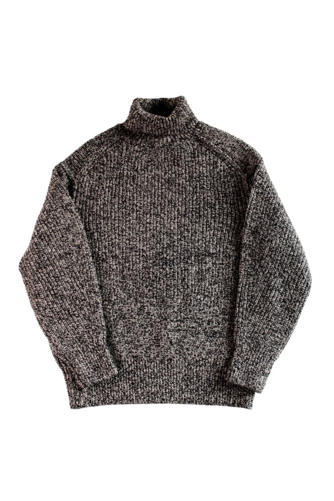 Slopeslow/turtle neck sweater

