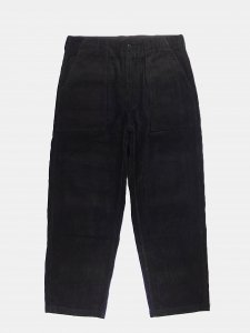 [ENGINEERED GARMENTS] Fatigue Pant - 8W Corduroy / Black<img class='new_mark_img2' src='https://img.shop-pro.jp/img/new/icons5.gif' style='border:none;display:inline;margin:0px;padding:0px;width:auto;' />