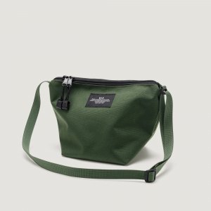 [BAGSINPROGRESS] MICRO TOTE - Canvas Nylon / Olive<img class='new_mark_img2' src='https://img.shop-pro.jp/img/new/icons5.gif' style='border:none;display:inline;margin:0px;padding:0px;width:auto;' />