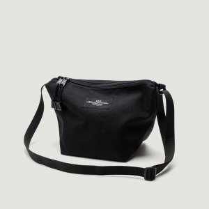 [BAGSINPROGRESS] MICRO TOTE - Canvas Nylon / Black<img class='new_mark_img2' src='https://img.shop-pro.jp/img/new/icons5.gif' style='border:none;display:inline;margin:0px;padding:0px;width:auto;' />