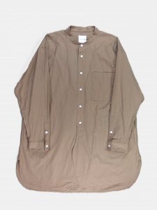 [TOUJOURS] Classic Band Collar Shirt - Washed Cotton Poplin Cloth / Camel<img class='new_mark_img2' src='https://img.shop-pro.jp/img/new/icons5.gif' style='border:none;display:inline;margin:0px;padding:0px;width:auto;' />