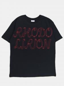 [RHODOLIRION] Printed Making a bow with Ribbon Tee / Black<img class='new_mark_img2' src='https://img.shop-pro.jp/img/new/icons5.gif' style='border:none;display:inline;margin:0px;padding:0px;width:auto;' />