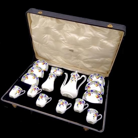 アンティーク　ロイヤルドルトン　コーヒーセット デミタスコーヒーセット（Royal Doulton） - 鎌倉アンティークス