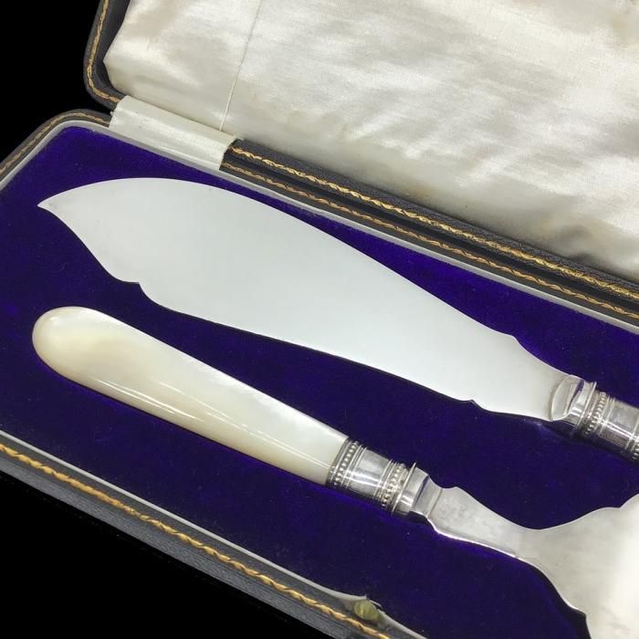 英国製アンティーク　フィッシュサーバー 19世紀後半 英国アンティーク シルバープレート製 フィッシュ