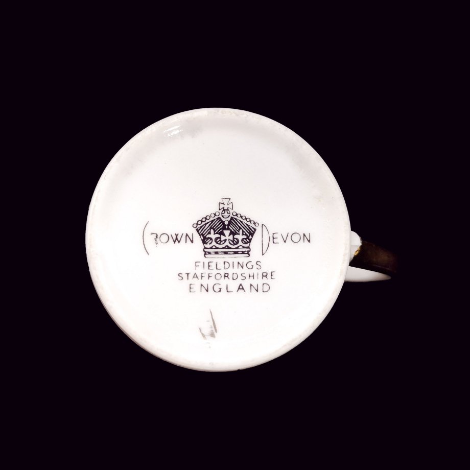【セール30%OFF】コーヒーカップ＆ソーサー（Crown Devon） - 鎌倉アンティークス／イギリスのアンティーク家具