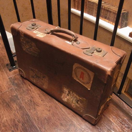 KAG0272-2：レザースーツケース - 鎌倉アンティークス／イギリスの