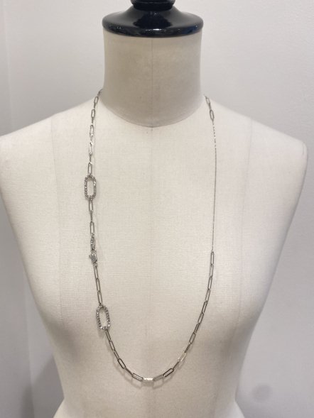 <img class='new_mark_img1' src='https://img.shop-pro.jp/img/new/icons23.gif' style='border:none;display:inline;margin:0px;padding:0px;width:auto;' />30%OFFLAVEC Silver necklace