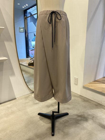<img class='new_mark_img1' src='https://img.shop-pro.jp/img/new/icons23.gif' style='border:none;display:inline;margin:0px;padding:0px;width:auto;' />【30%OFF】MARNI Twist pants