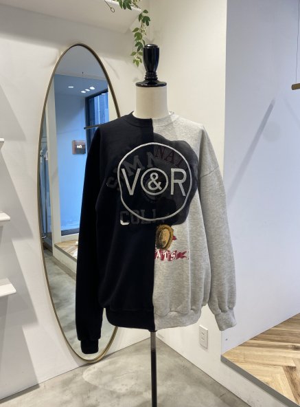 <img class='new_mark_img1' src='https://img.shop-pro.jp/img/new/icons23.gif' style='border:none;display:inline;margin:0px;padding:0px;width:auto;' />【30%OFF】VIKTOR＆ROLF Docking sweat