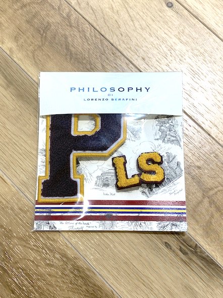 <img class='new_mark_img1' src='https://img.shop-pro.jp/img/new/icons10.gif' style='border:none;display:inline;margin:0px;padding:0px;width:auto;' />PHILOSOPHY Logo patch