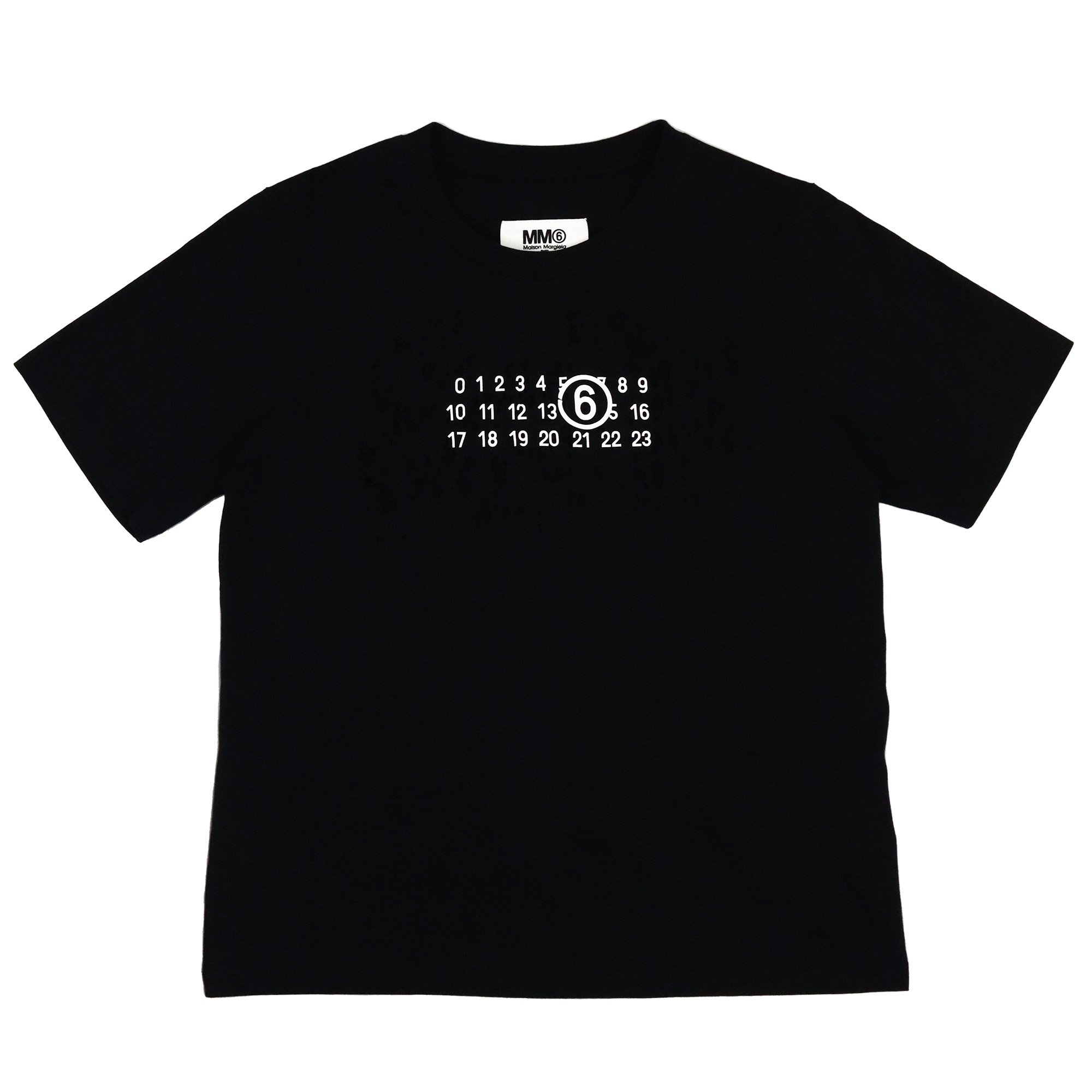 <img class='new_mark_img1' src='https://img.shop-pro.jp/img/new/icons6.gif' style='border:none;display:inline;margin:0px;padding:0px;width:auto;' />MM6 MAISON MARGIELA Logo print T-shirt 【BLACK】
