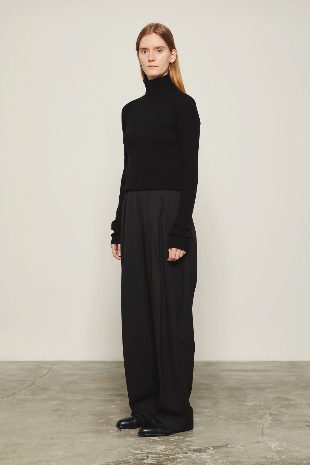 ザ リラクス 23AW BULKY WOOL/CASHMERE RAGLAN TURTLE NECK PULLOVER KNIT ニット セーター クロップド丈 F アイボリー レディース THE RERACS BULKY WOOL/CASHMERE RAGLAN TURTLE NECK SHORT