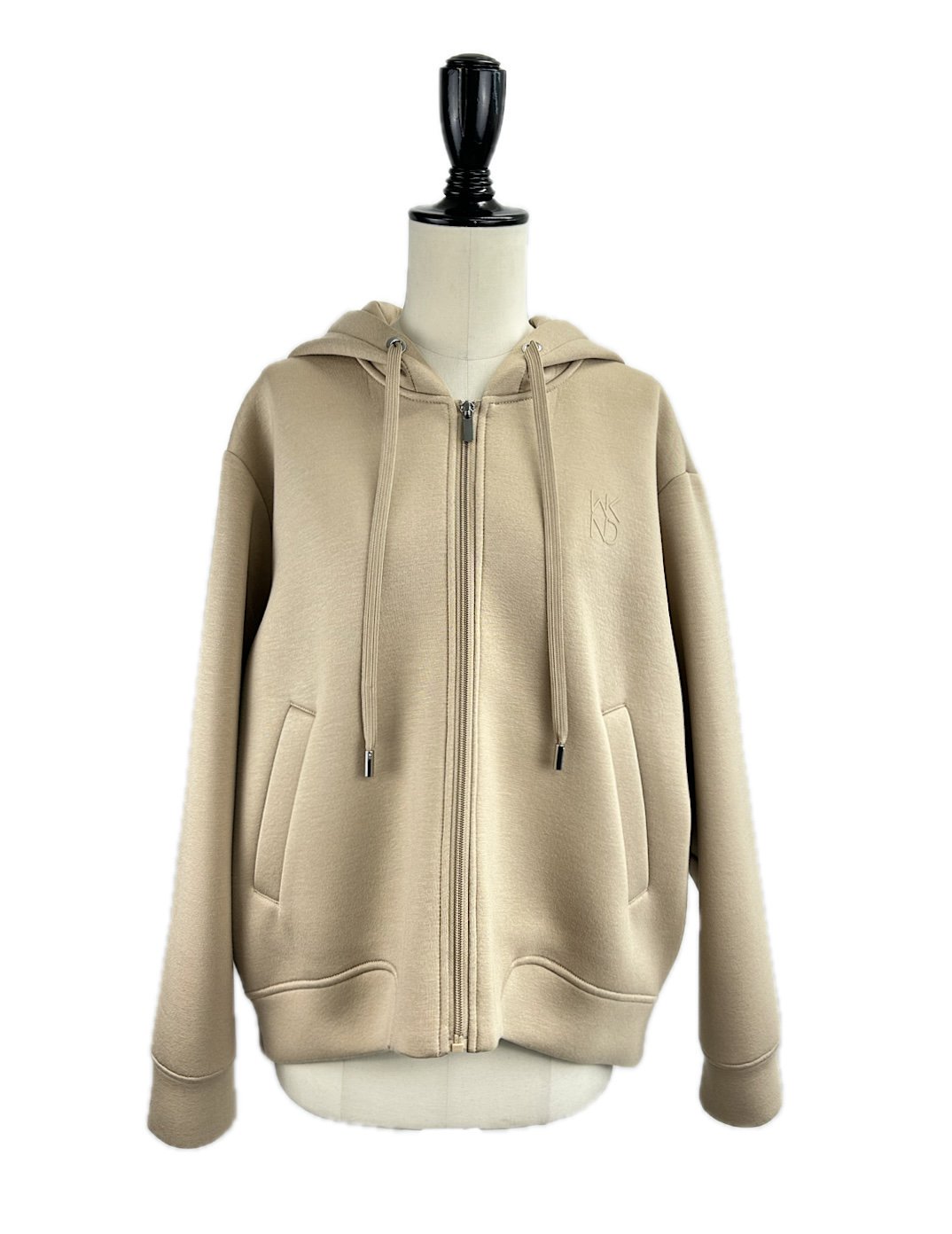 <img class='new_mark_img1' src='https://img.shop-pro.jp/img/new/icons6.gif' style='border:none;display:inline;margin:0px;padding:0px;width:auto;' />MAXMARA WEEKEND / ZIP UP HOODIE