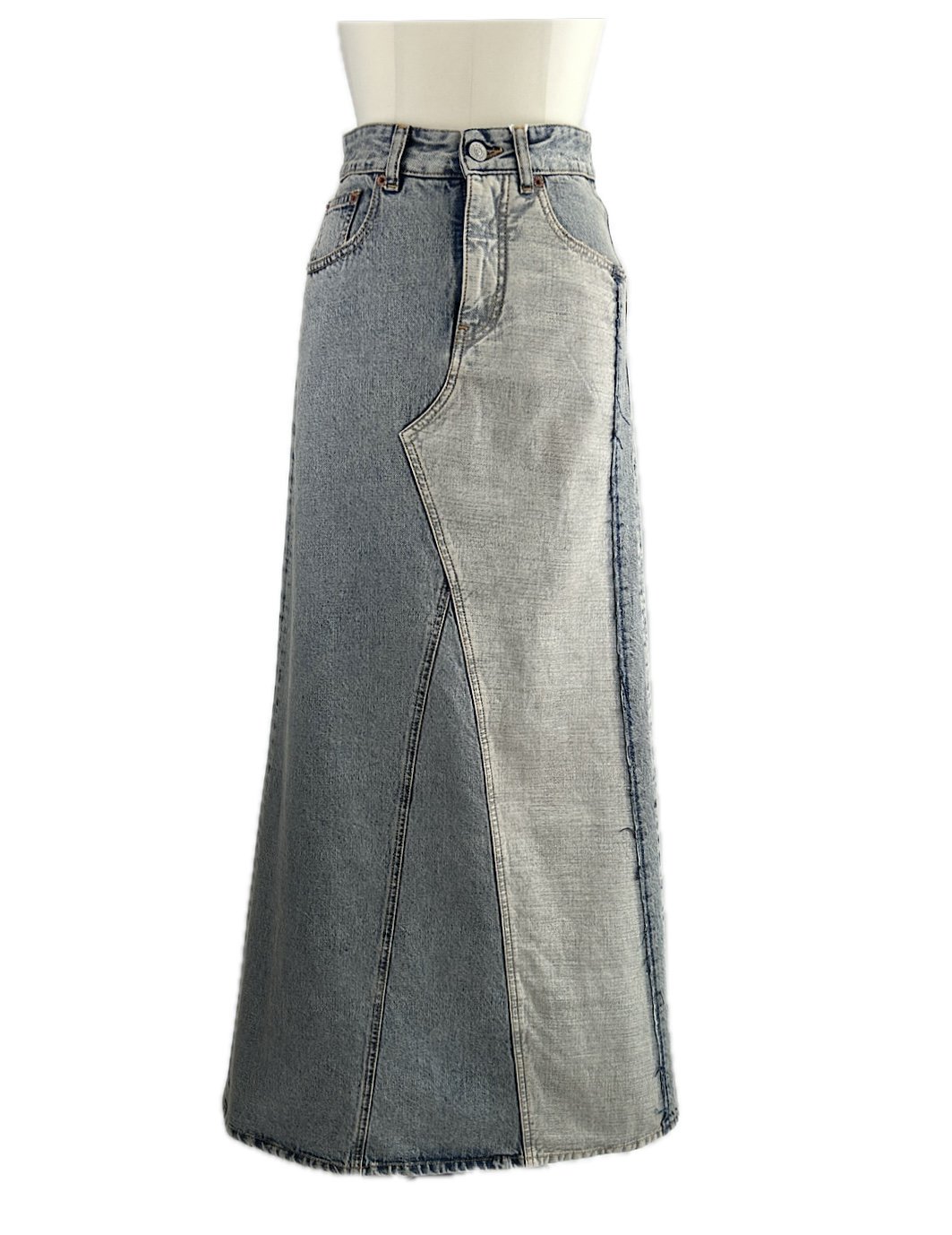 <img class='new_mark_img1' src='https://img.shop-pro.jp/img/new/icons6.gif' style='border:none;display:inline;margin:0px;padding:0px;width:auto;' />MM6 MAISON MARGIELA /  BACK SLIT DENIM SKIRT