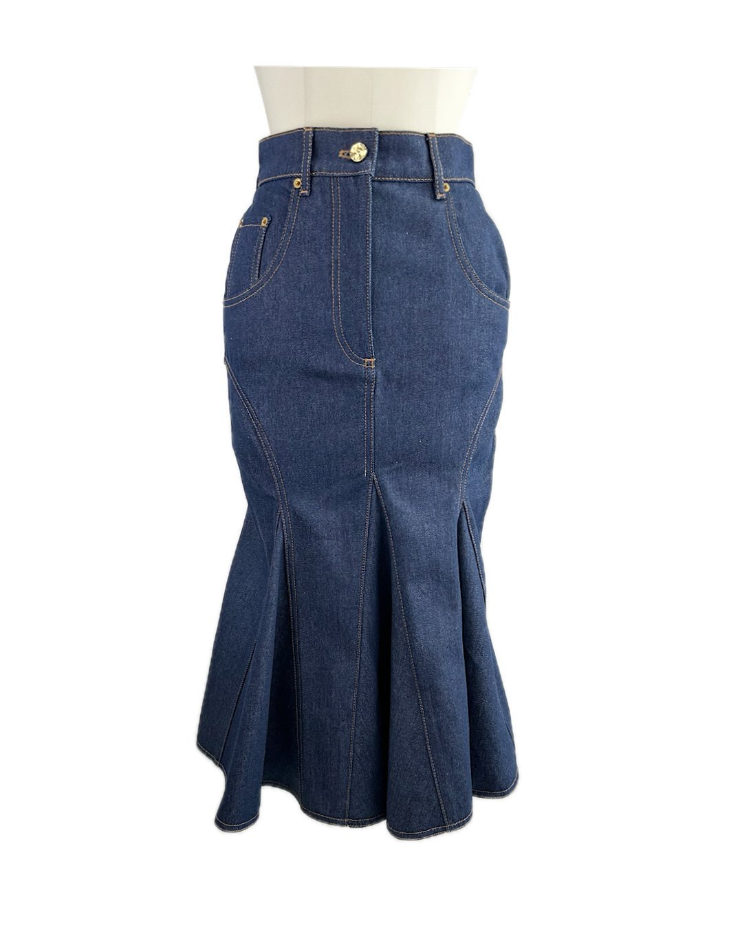 <img class='new_mark_img1' src='https://img.shop-pro.jp/img/new/icons6.gif' style='border:none;display:inline;margin:0px;padding:0px;width:auto;' />NINARICCI / DENIM SKIRT