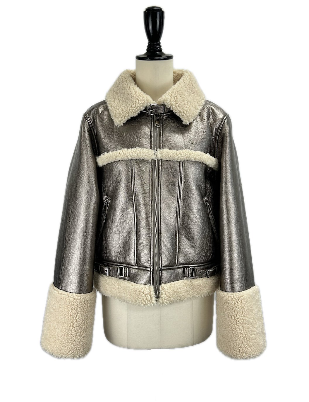 <img class='new_mark_img1' src='https://img.shop-pro.jp/img/new/icons6.gif' style='border:none;display:inline;margin:0px;padding:0px;width:auto;' />ISABELLE BRANCHE / BOA JACKET